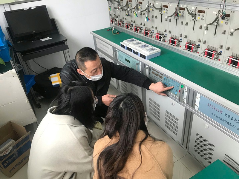 講解（jiě）三相預付費電能表的校驗參數設置